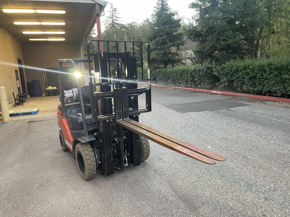 2022 TOYOTA 50-8FGU25