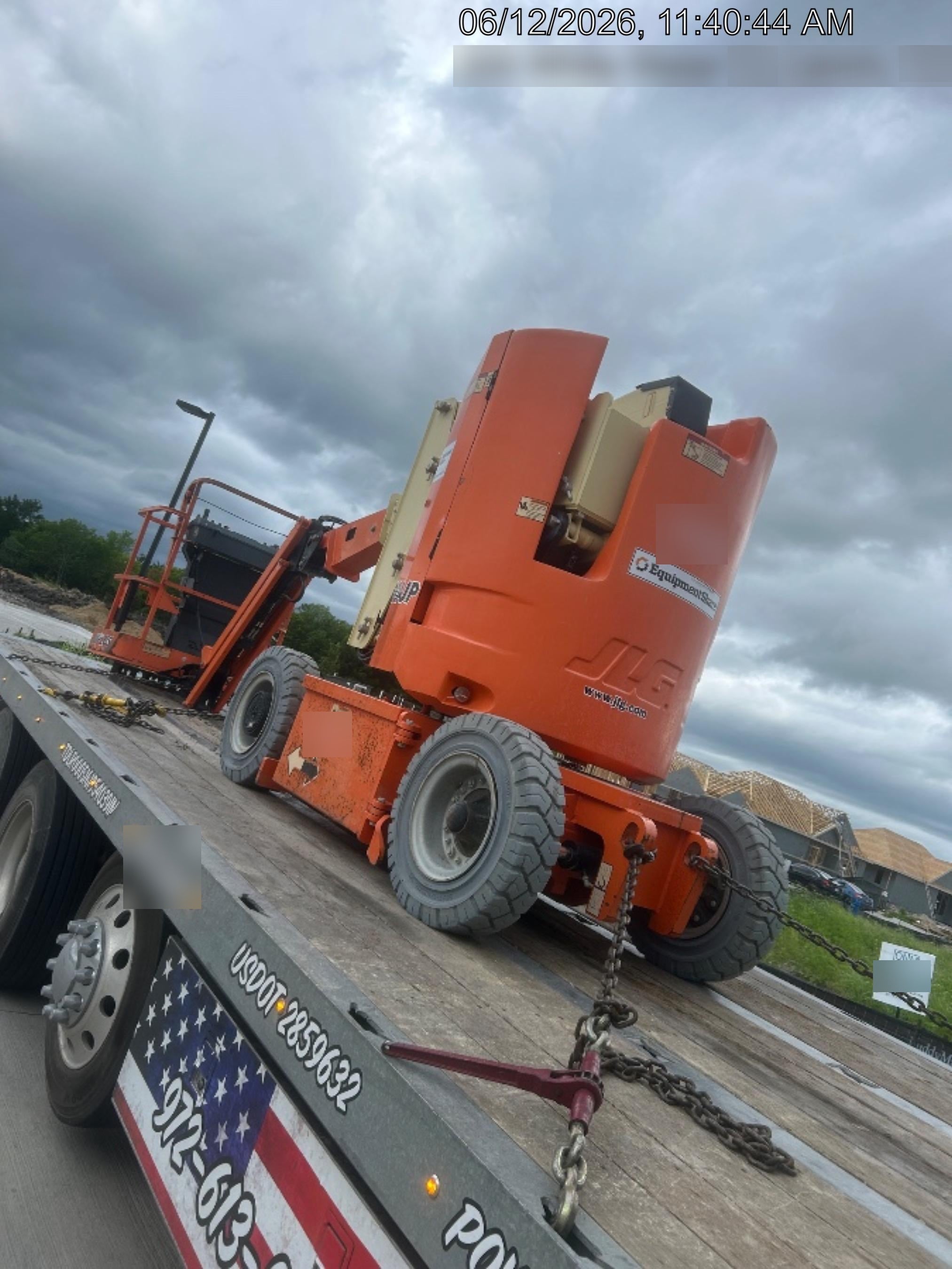 2019 JLG E300AJP