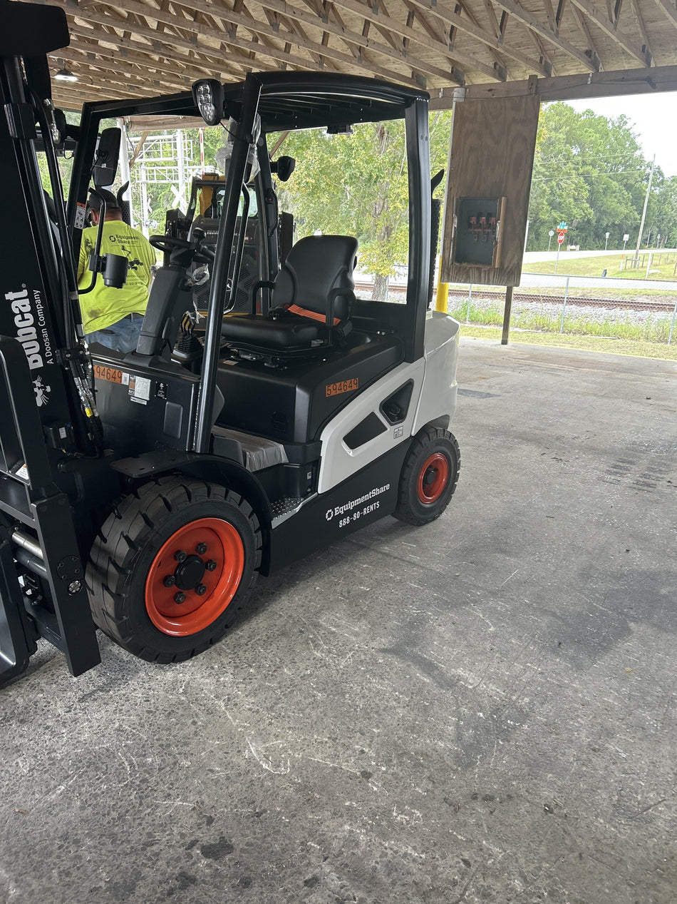2025 DOOSAN D30S-9