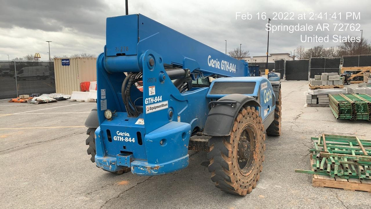 2018 GENIE GTH-844