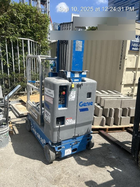 2021 GENIE GR-20
