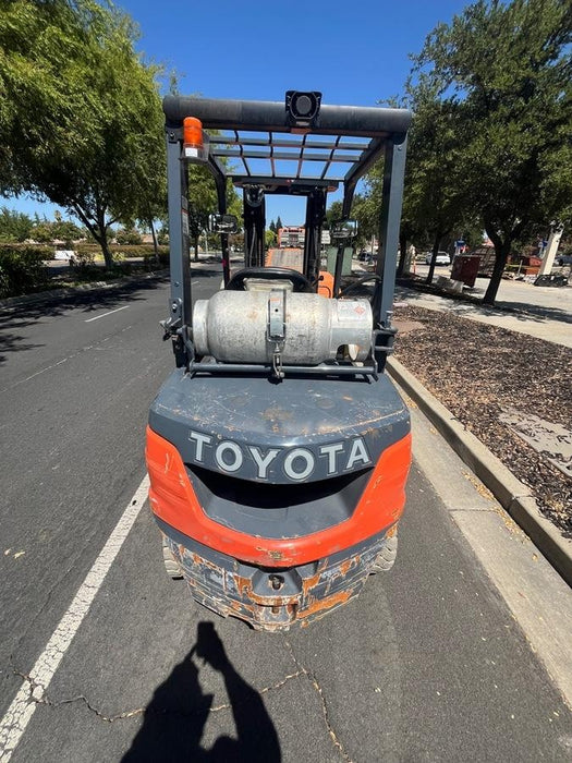 2022 TOYOTA 50-8FGU25