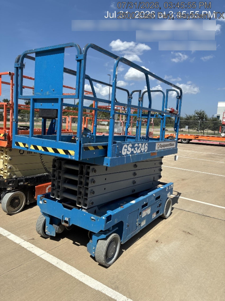 2022 GENIE GS-3246
