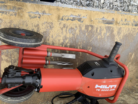 2021 HILTI TE 3000-AVR