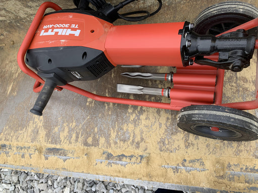 2021 HILTI TE 3000-AVR