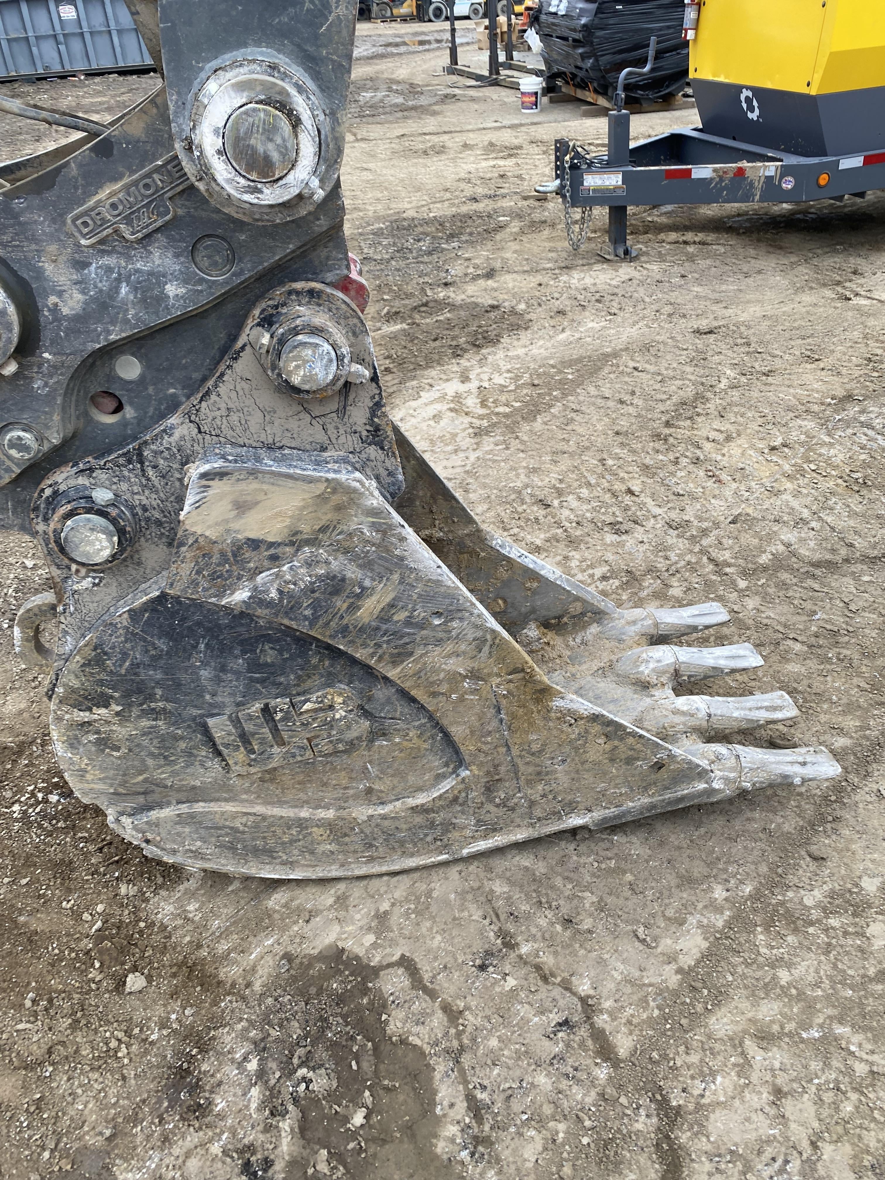2023 WERK-BRAU 24" Bucket, 45k-55k Excavator - Werk-Brau