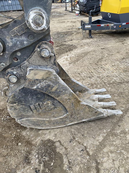 2023 WERK-BRAU 24" Bucket, 45k-55k Excavator - Werk-Brau
