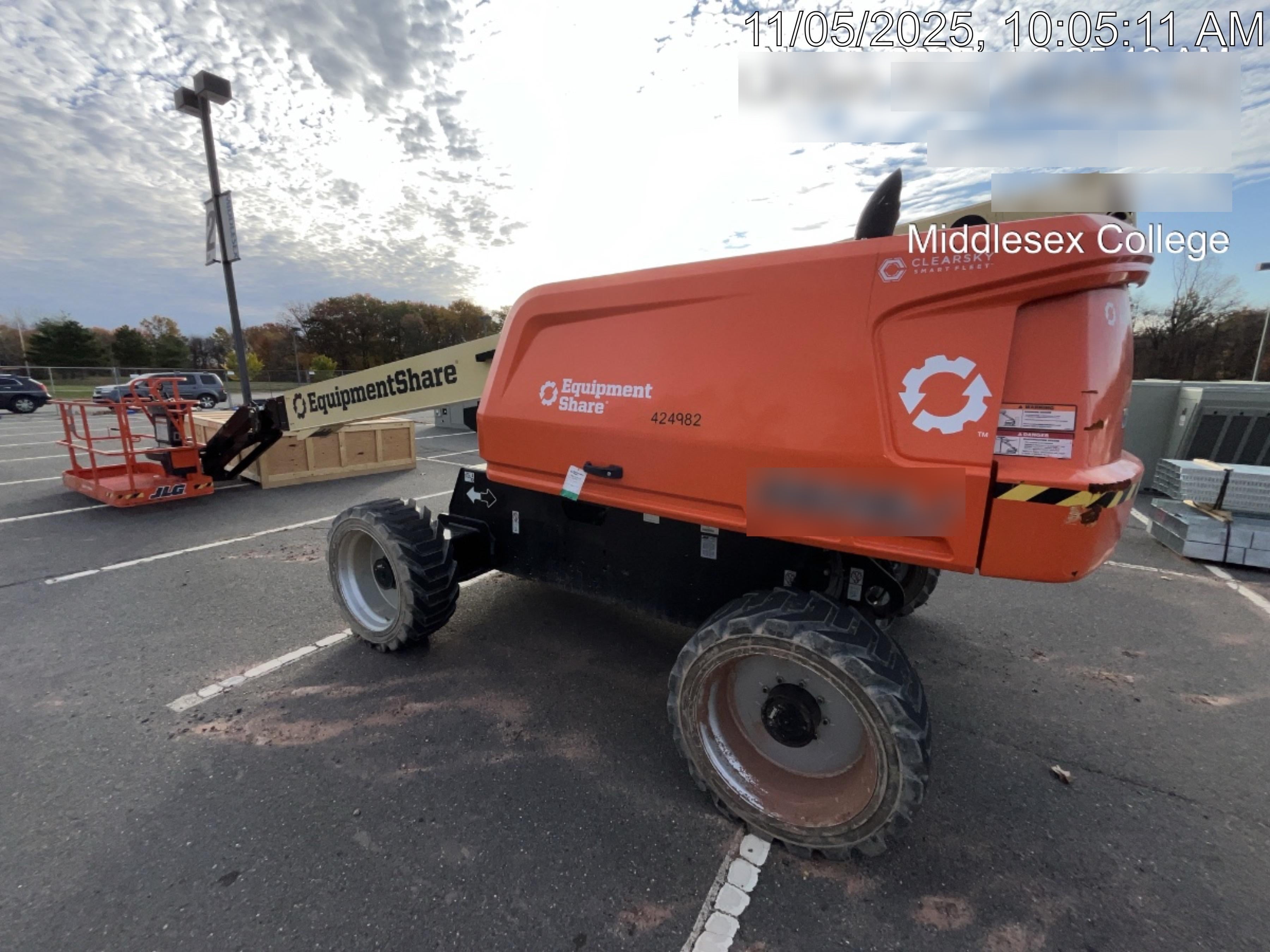 2024 JLG 660SJ