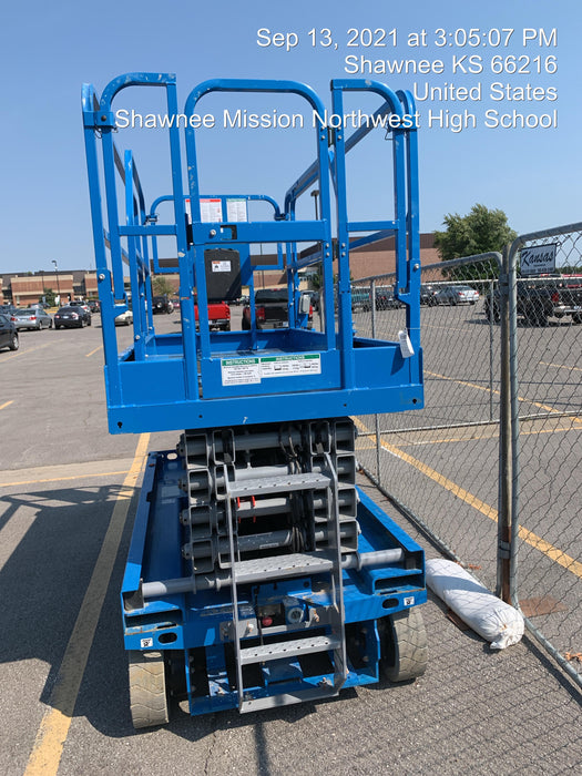 2020 Genie GS-3246 Standard, Folding full height swing gate