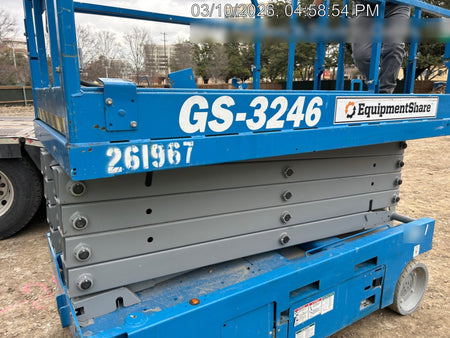 2022 GENIE GS-3246