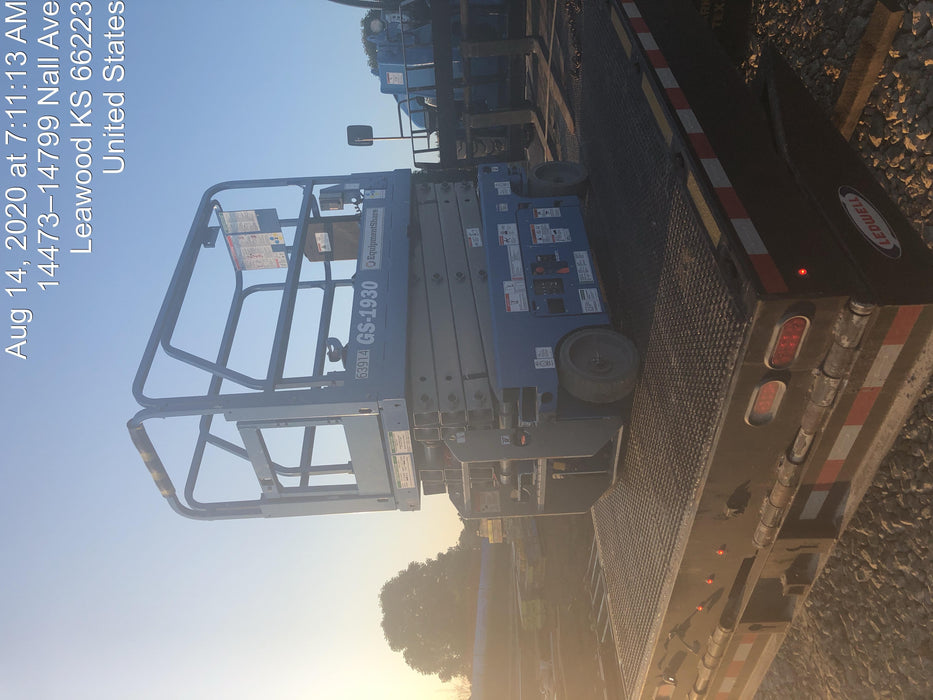 2020 Genie GS-1930 Solid Non Marking Tires, Beacon, Folding rails with half height swing gate