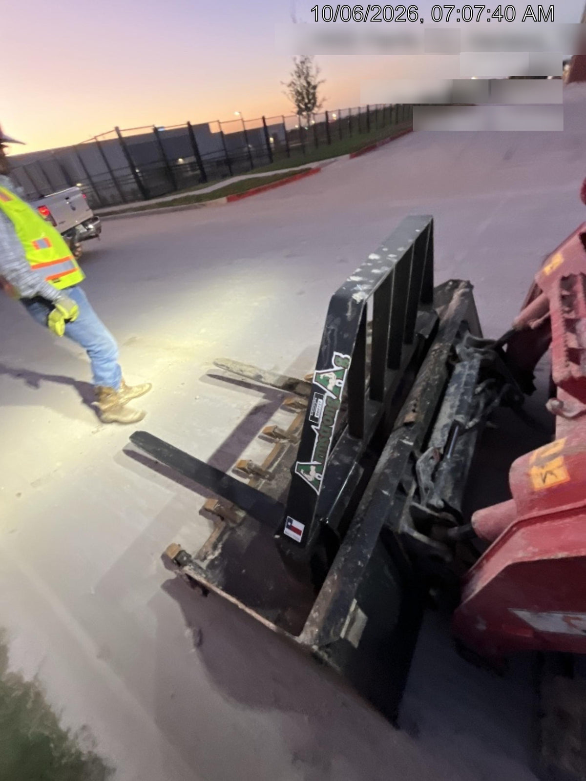 2024 TAKEUCHI TL8R2-CR