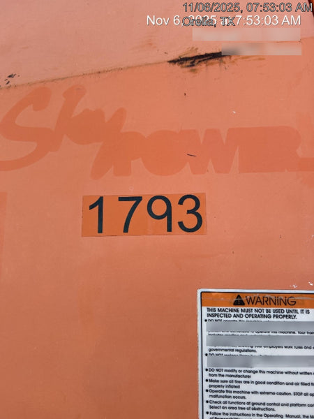2014 JLG 660SJ