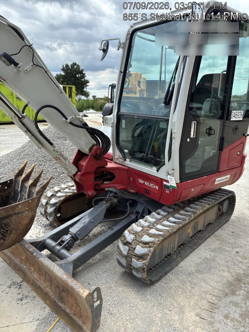 2023 TAKEUCHI TB240-CR