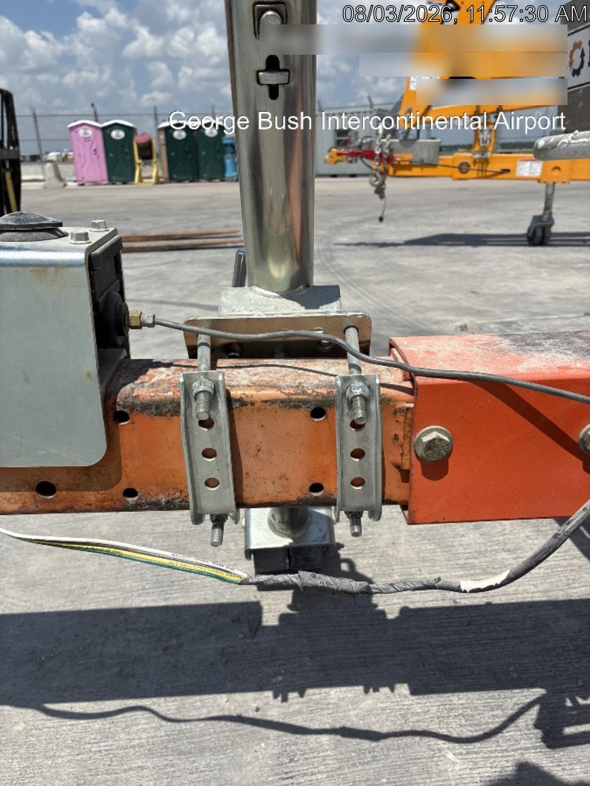 2021 JLG T500J