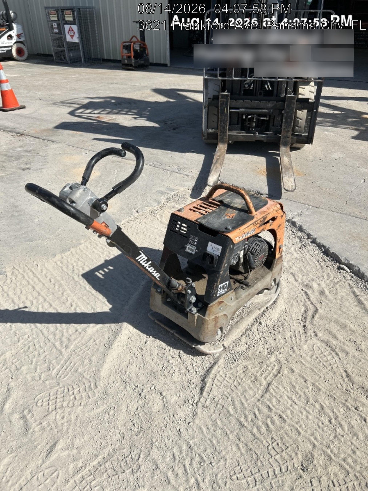 2023 Multiquip MVH158 Honda GX200, 17" Plate, Gas
