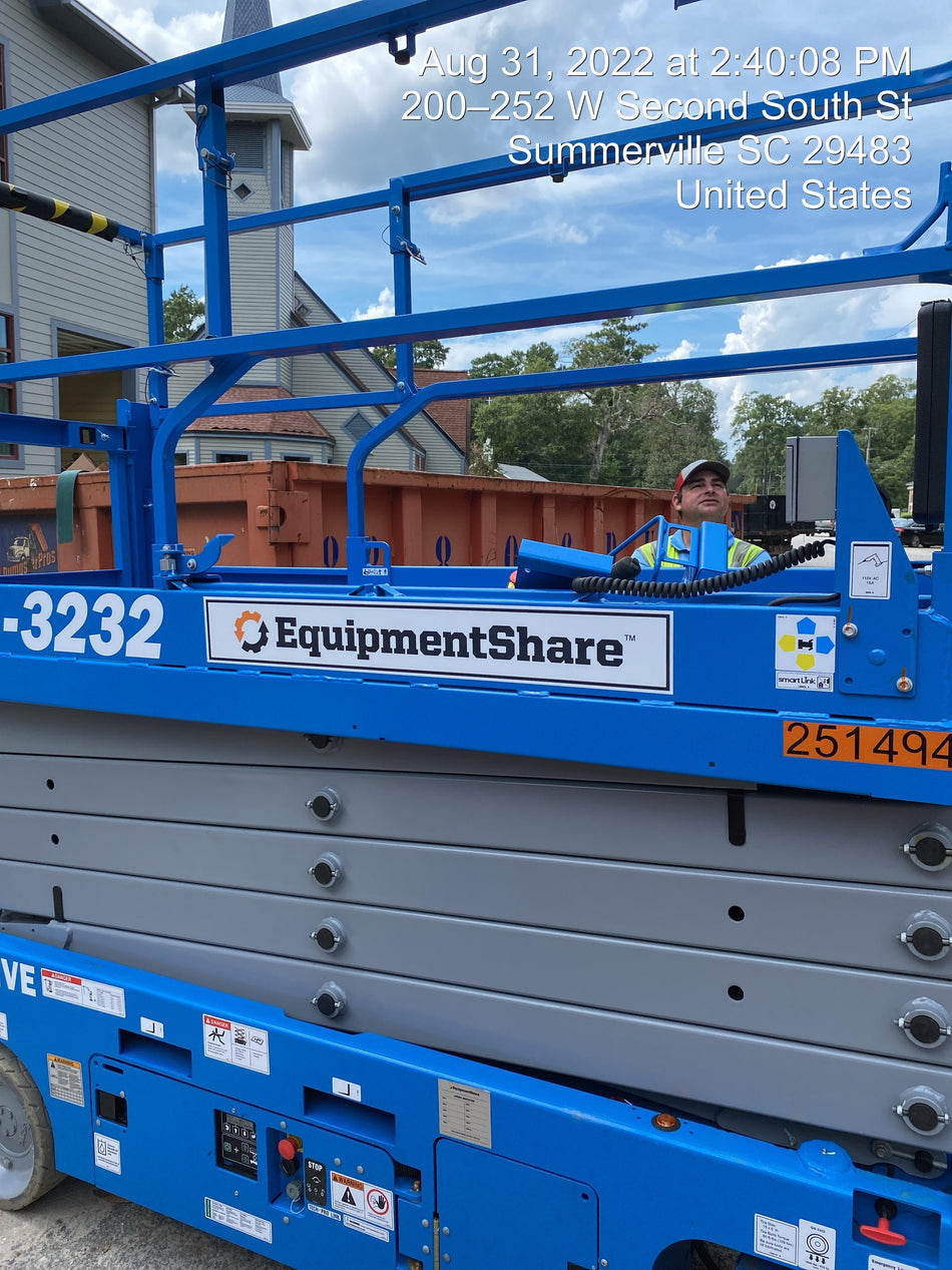 2022 GENIE GS-3232