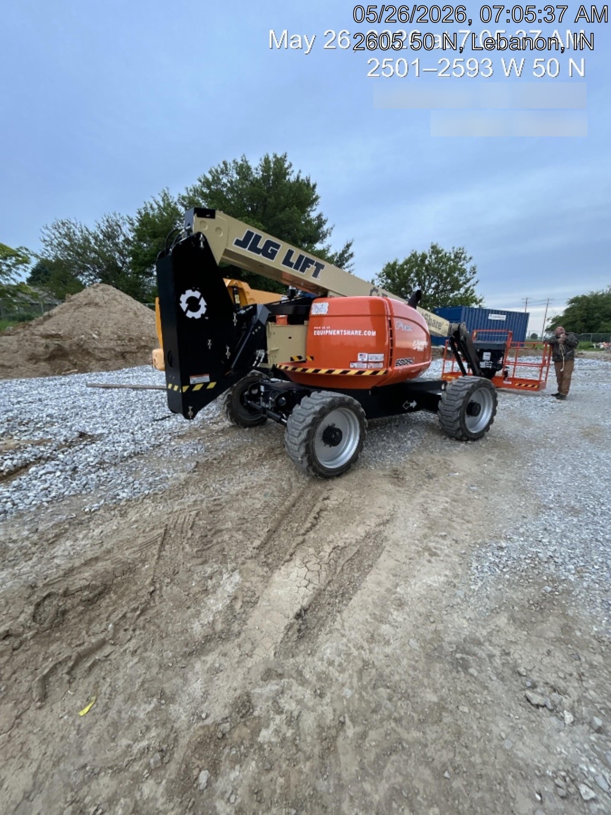 2025 JLG 600AJ