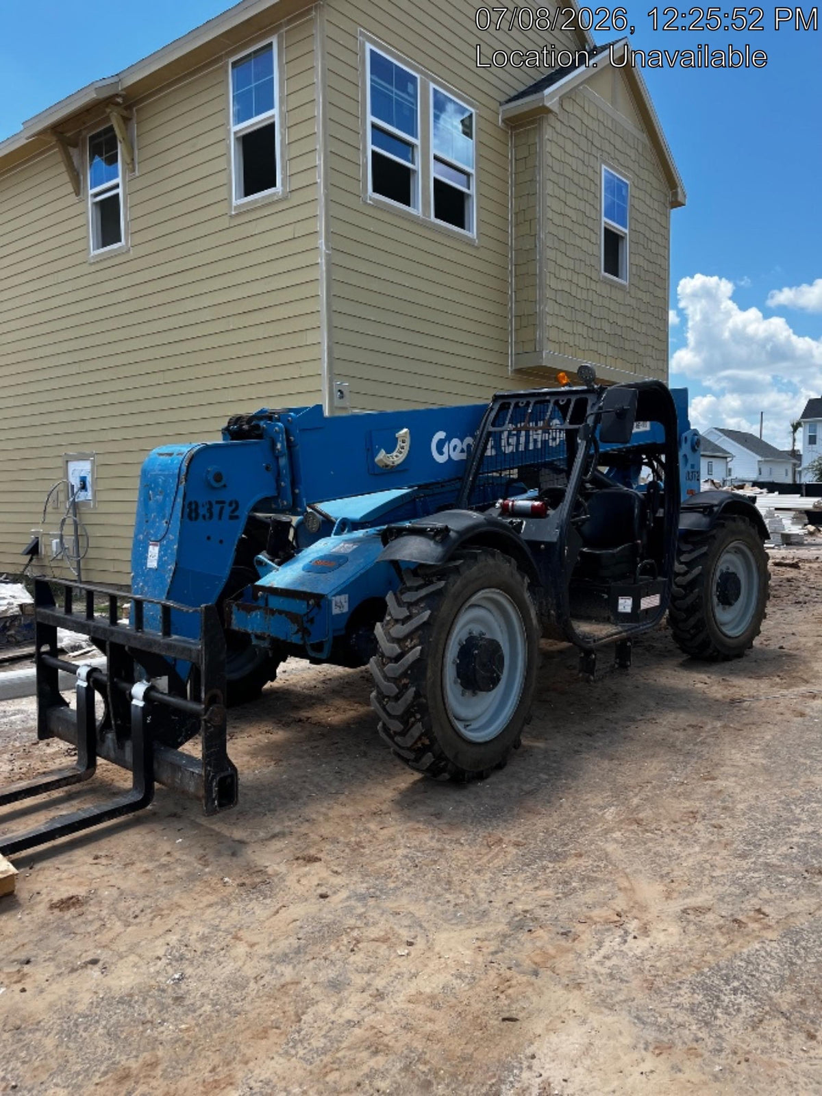 2018 Genie GTH-844 Genie GTH-844D w/Open ROPS, FF Tires, Work Light/Beacon, 60" Carriage and Forks