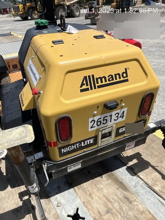 2022 Allmand NLV3GR (4) LED Light Fixture 350W, 23' Vertical Mast, 3kW Prime, Towable, ES Decals, T3