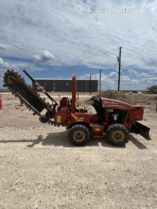 2022 DITCH WITCH RT45A