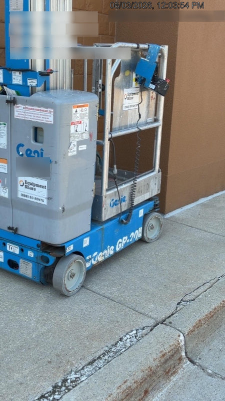 2018 GENIE GR-20
