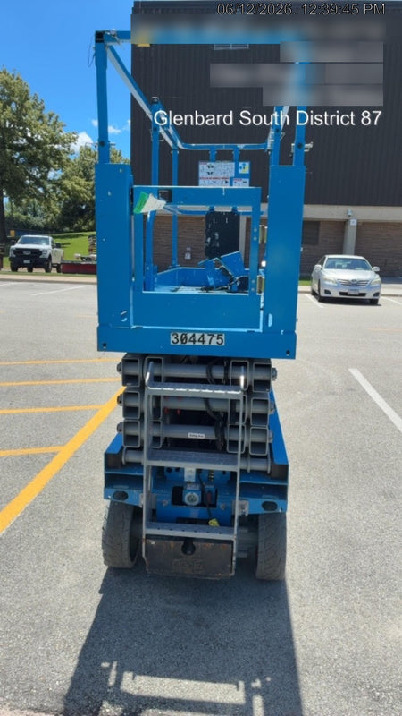 2023 GENIE GS-2632