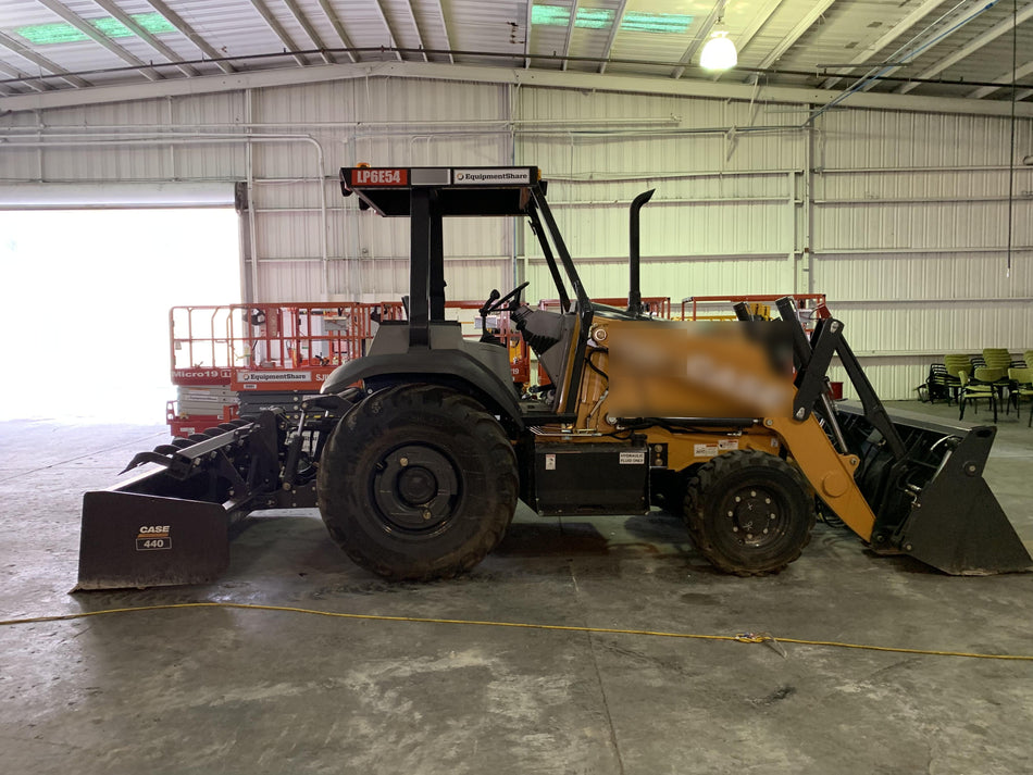 2019 CASE 570N EP
