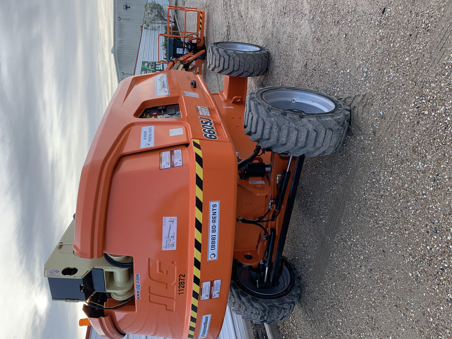 2020 JLG 660SJ