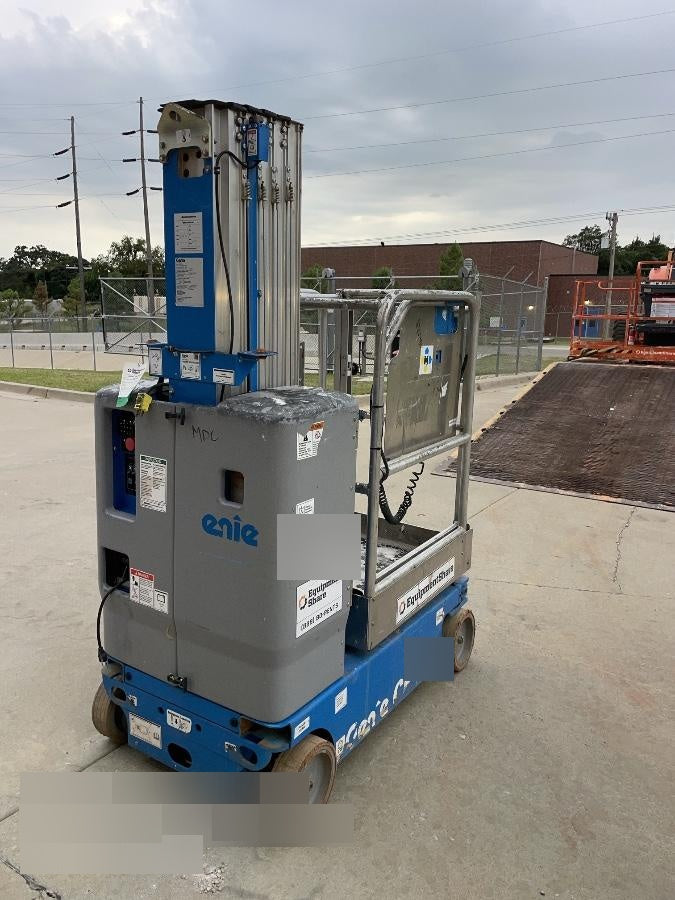 2019 GENIE GR-20