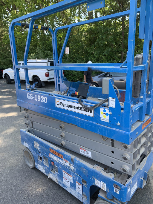 2020 Genie GS-1930 Fixed rails with chain entry gate - Pre A92.20