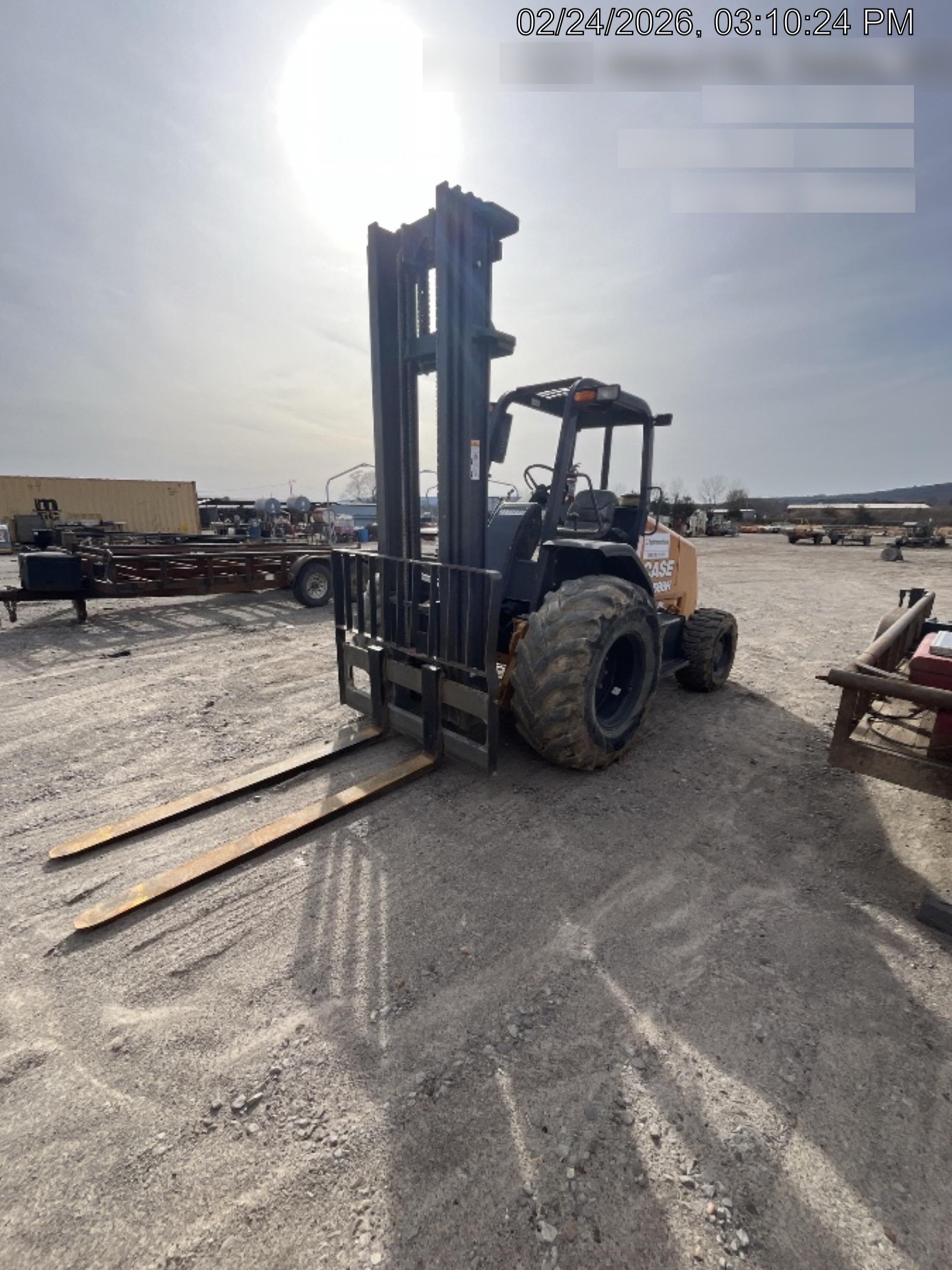 2022 CASE 588H