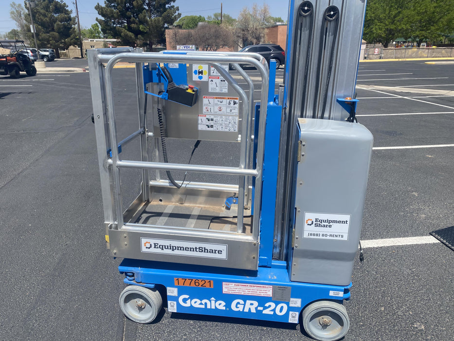 2021 GENIE GR-20