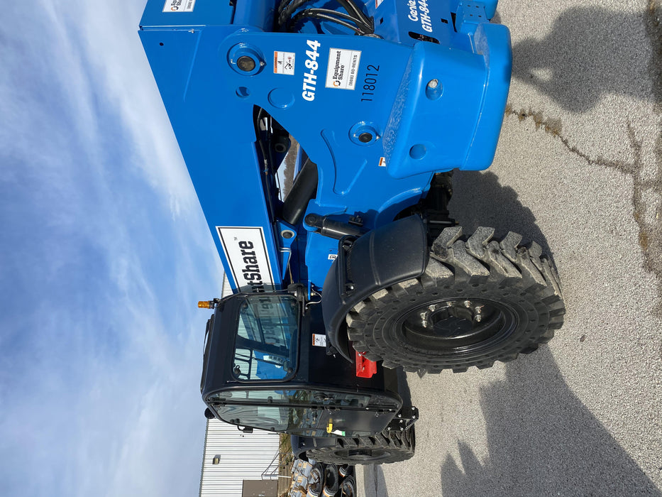 2020 GENIE GTH-844