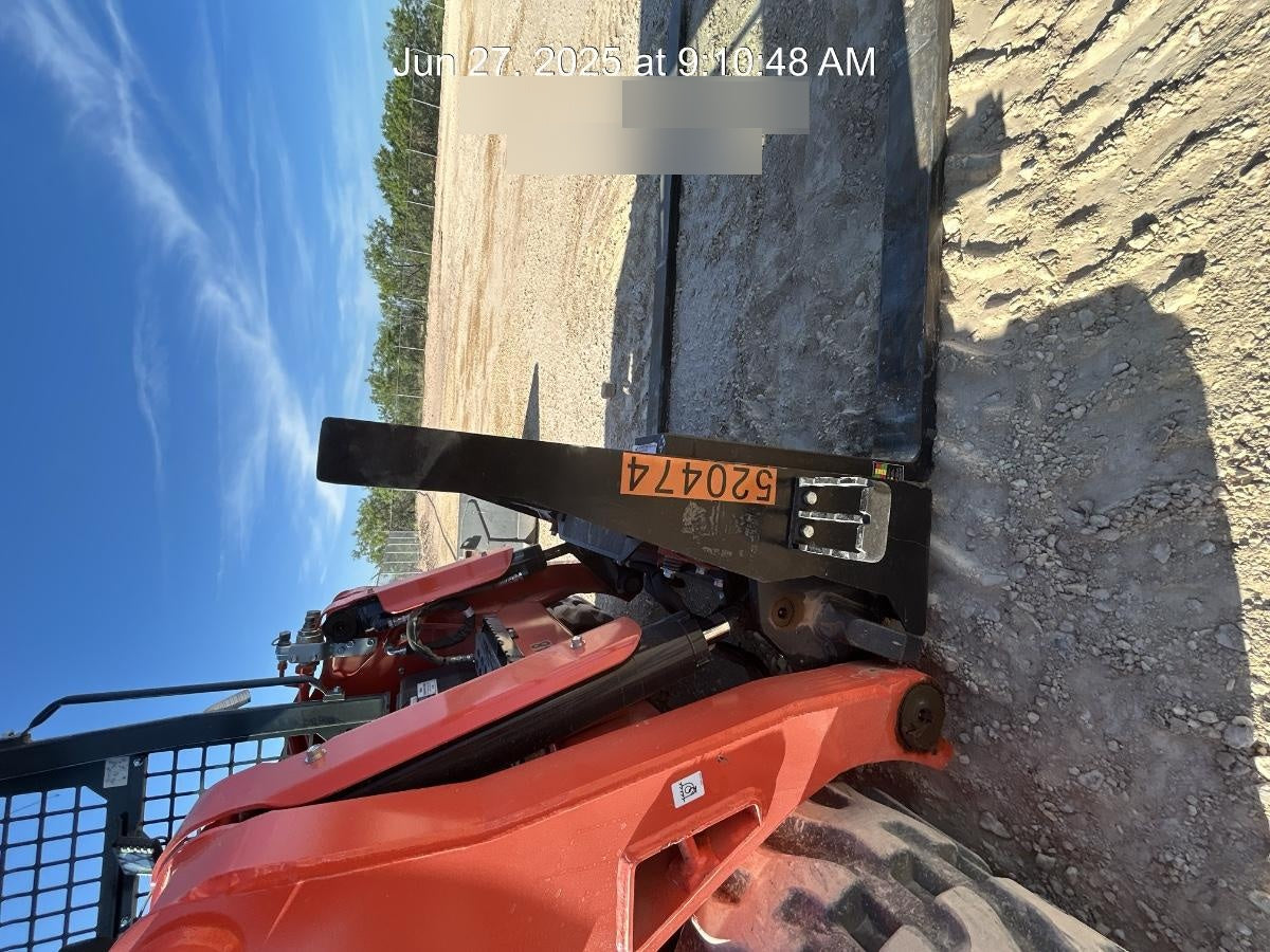 2025 ARROW MATERIAL HANDLING F5100CB - 72"