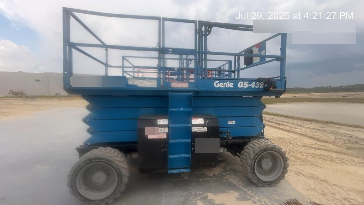 2016 GENIE GS-4390 RT