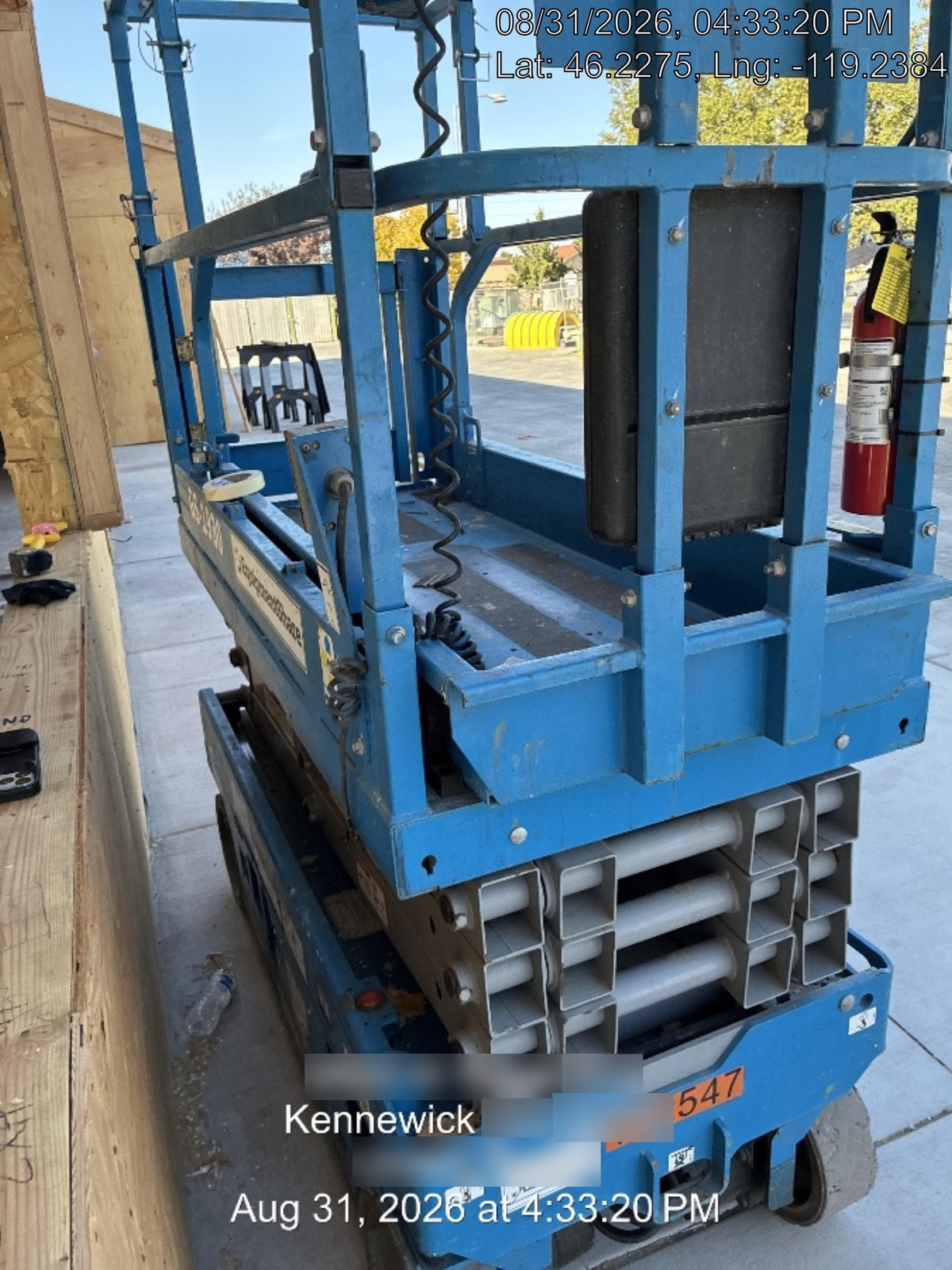 2020 Genie GS-1930 Solid Non Marking Tires, Beacon, Folding rails with half height swing gate, 800W Inverter