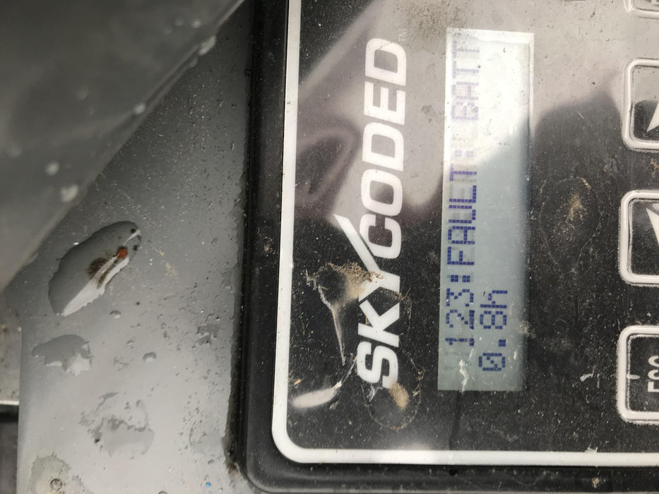 2020 Skyjack SJIII-3219 Solid NM Tires, Half height spring hinged entry gate, Dual Beacons, 800W Inverter