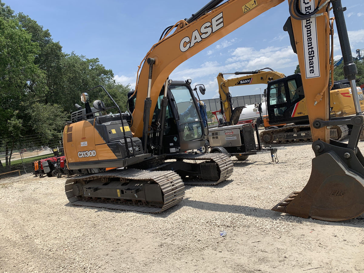 2021 CASE CX130D