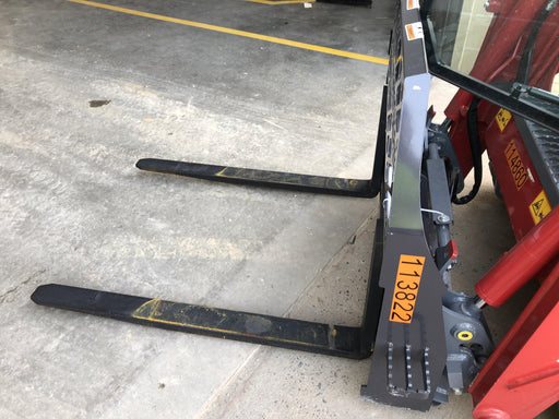 2020 PALADIN 48" Pallet Forks - Paladin