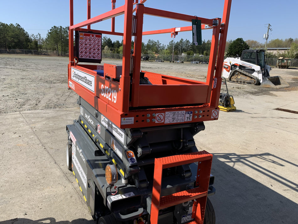 2021 SKYJACK SJ3219