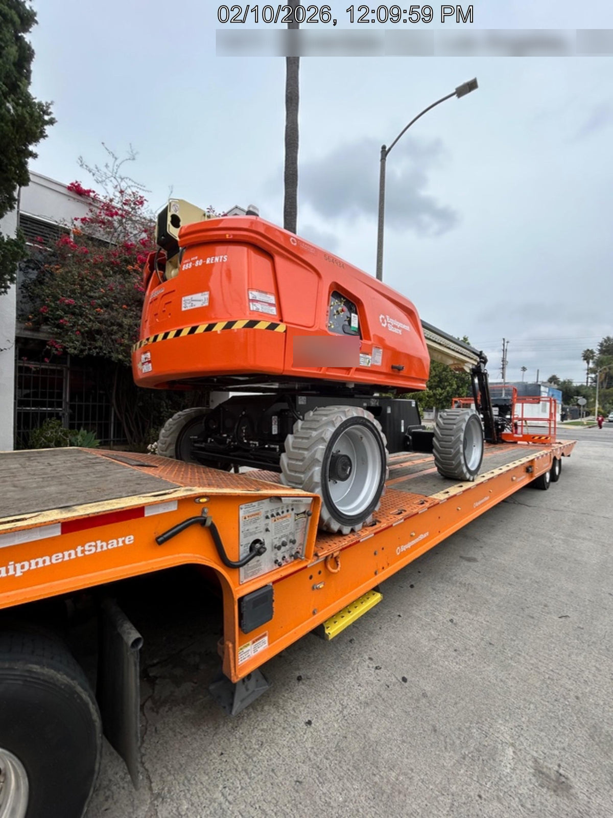2025 JLG 660SJ