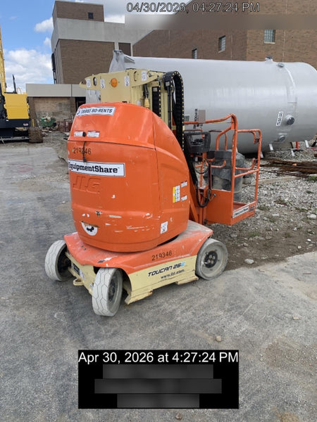 2022 JLG 26E