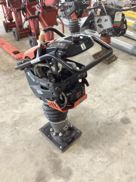 2025 HUSQVARNA LT6005