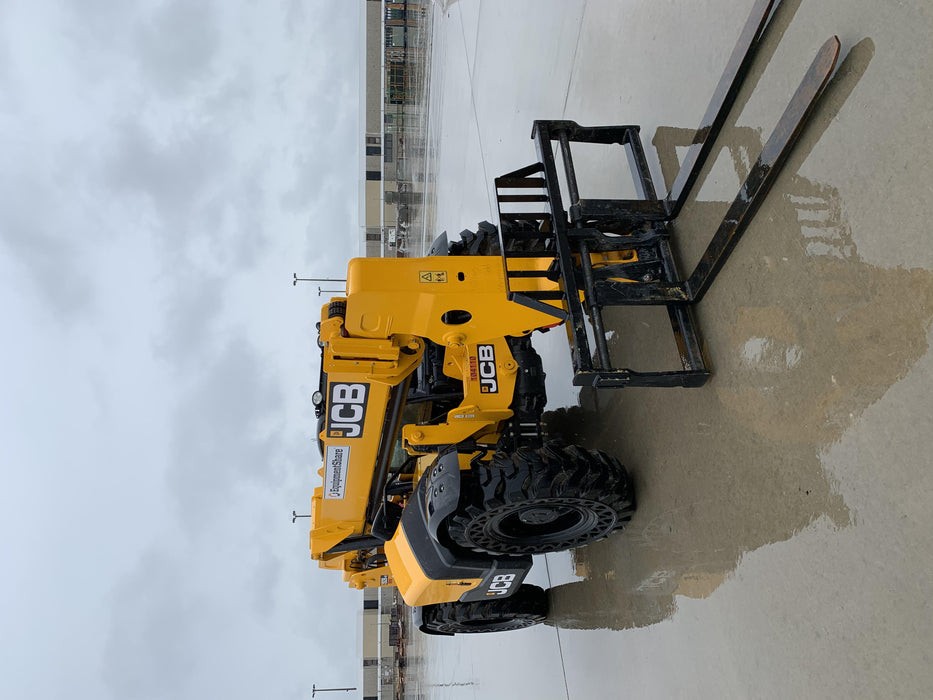2020 JCB 509-42 Canopy, Solid Tires, Work Lights, Beacon, Aux Hydraulics, Back up Alarm, Lifting Eye, ES Decals