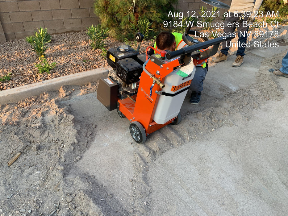 2020 HUSQVARNA FS 400