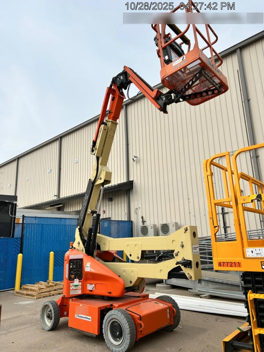 2019 JLG E400AJPN