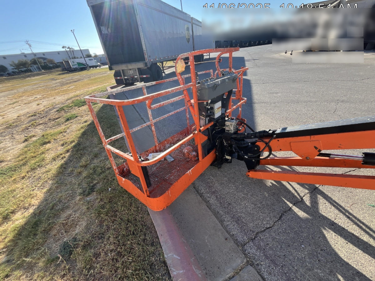 2021 JLG 660SJ