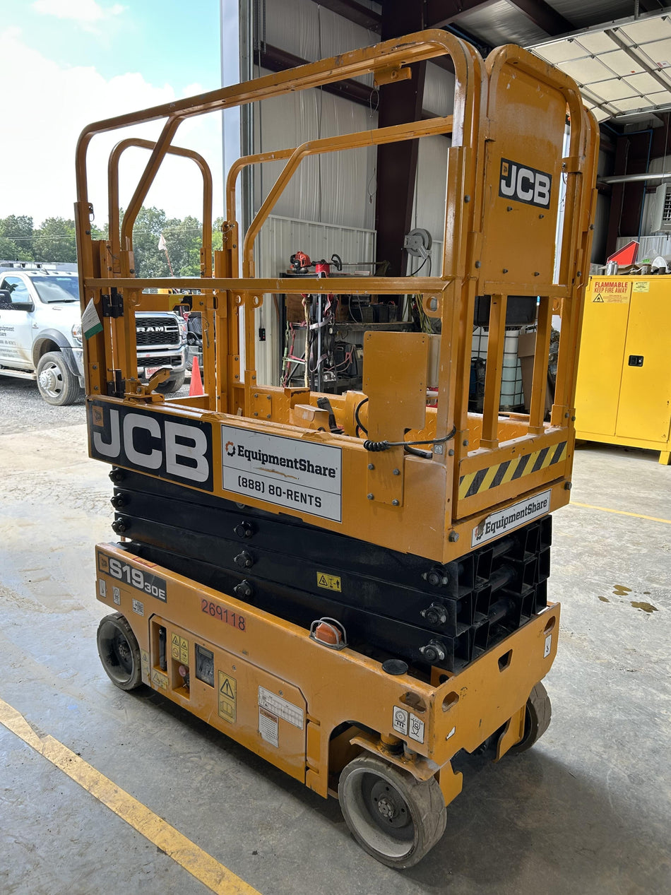 2022 JCB S1930E