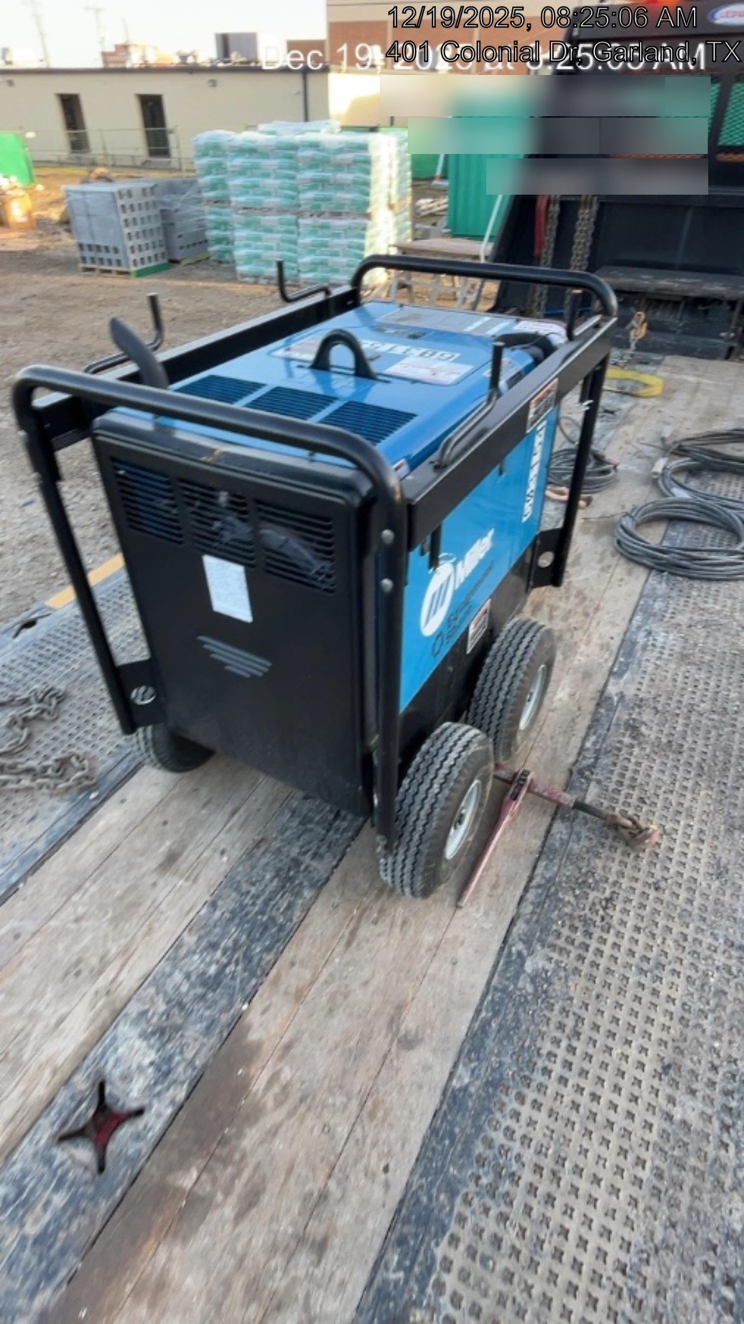 2025 MILLER ELECTRIC Bobcat 265 G